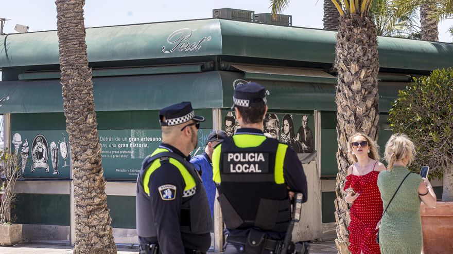 El quiosco de Peret en la Explanada ya es historia