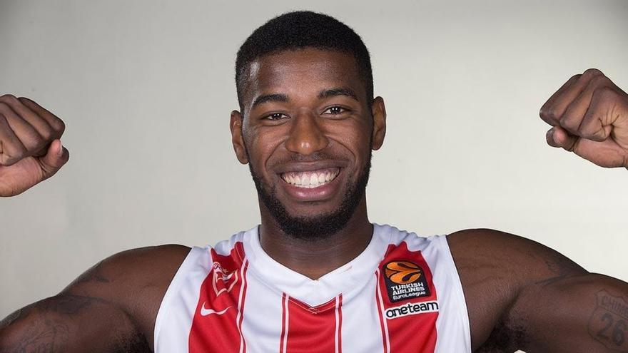 Mathias Lessort, que cumplirá 23 años en septiembre, jugó la pasada temporada en el Estrella Roja.