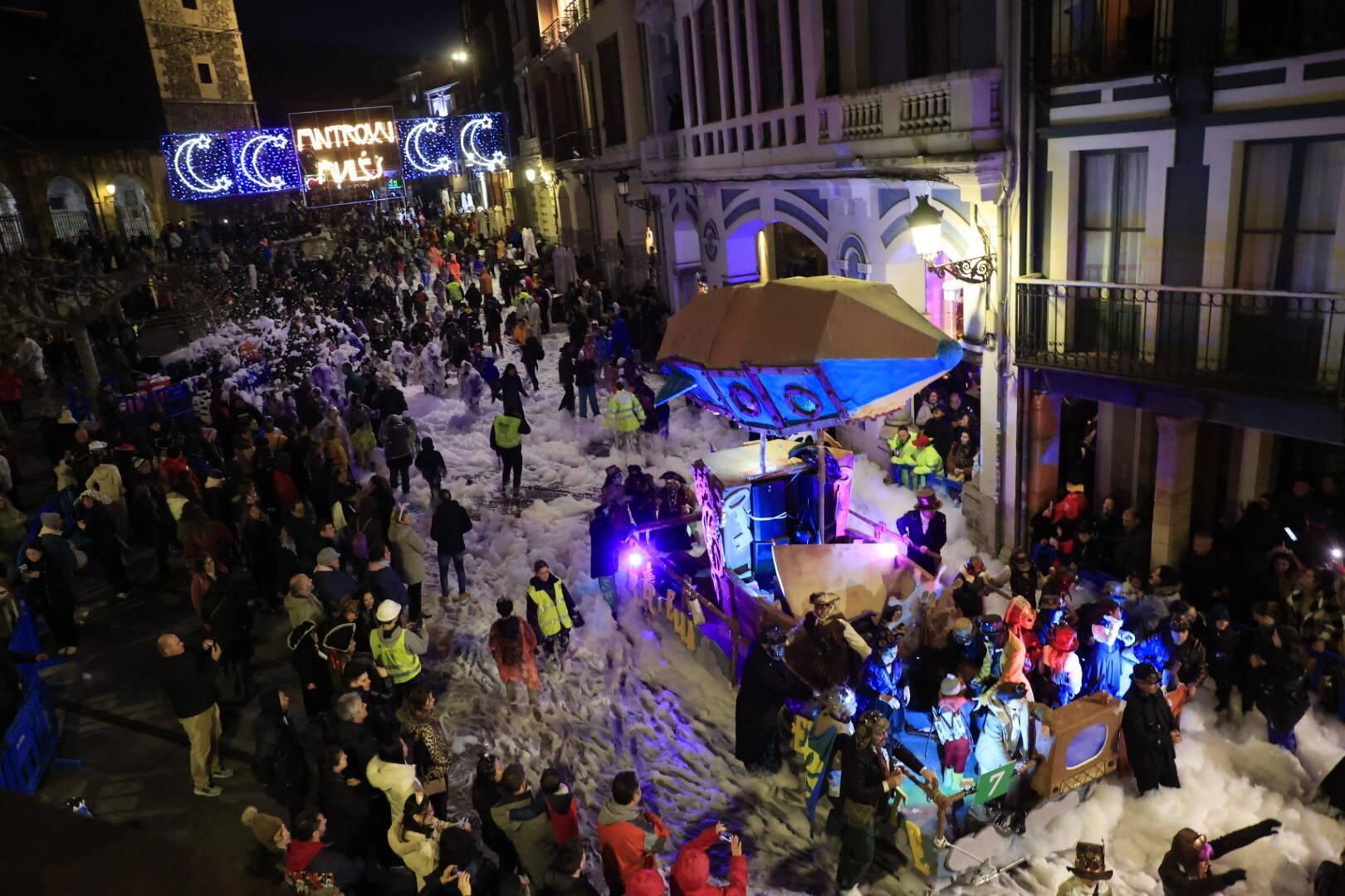 EN IMÁGENES: Así fue el espectacular 37.º Descenso de Galiana en el Antroxu de Avilés