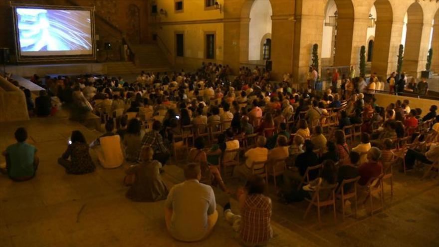 ‘El Renacido’ se proyecta en el Foro de los Balbos