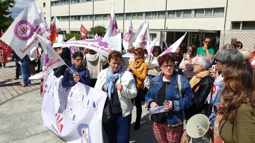 Protesta de trabajadores de DomusVi. // Marta G. Brea