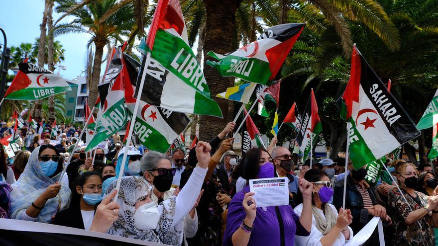 Concentración en apoyo de la autodeterminación del pueblo saharaui en Las Palmas de Gran Canaria