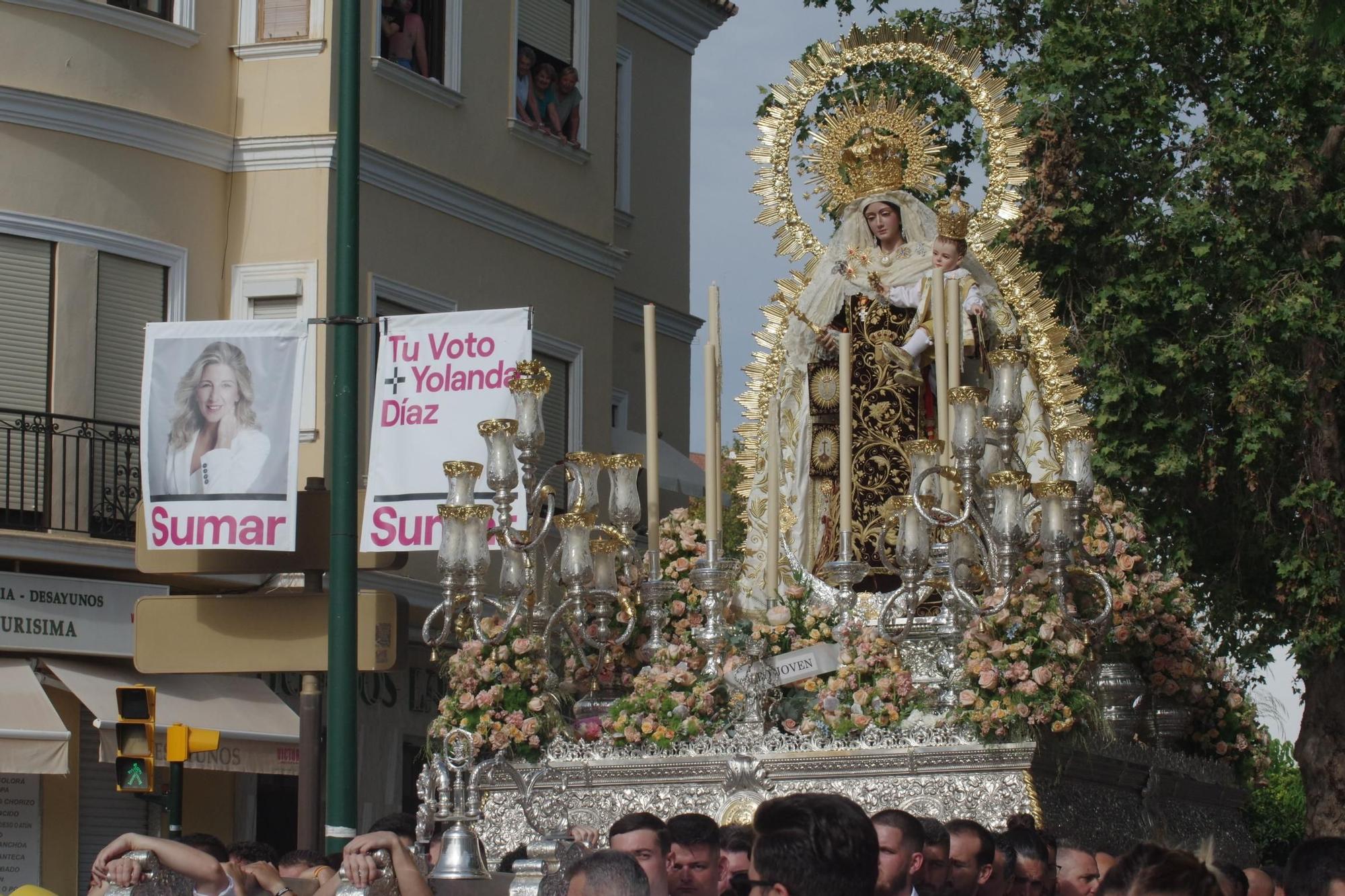 La Virgen del Carmen de Pedregalejo recorre su barrio