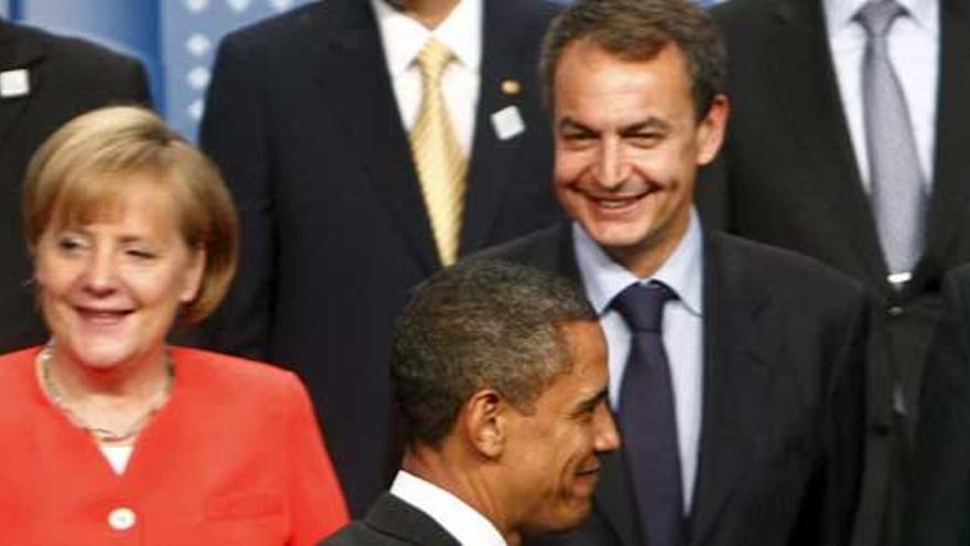 Zapatero, en presencia de Merkel y Obama.