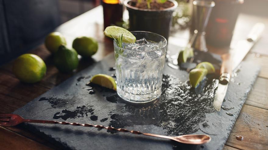 Una ginebra hecha en Galicia se corona como la mejor del mundo en una prestigiosa competición internacional