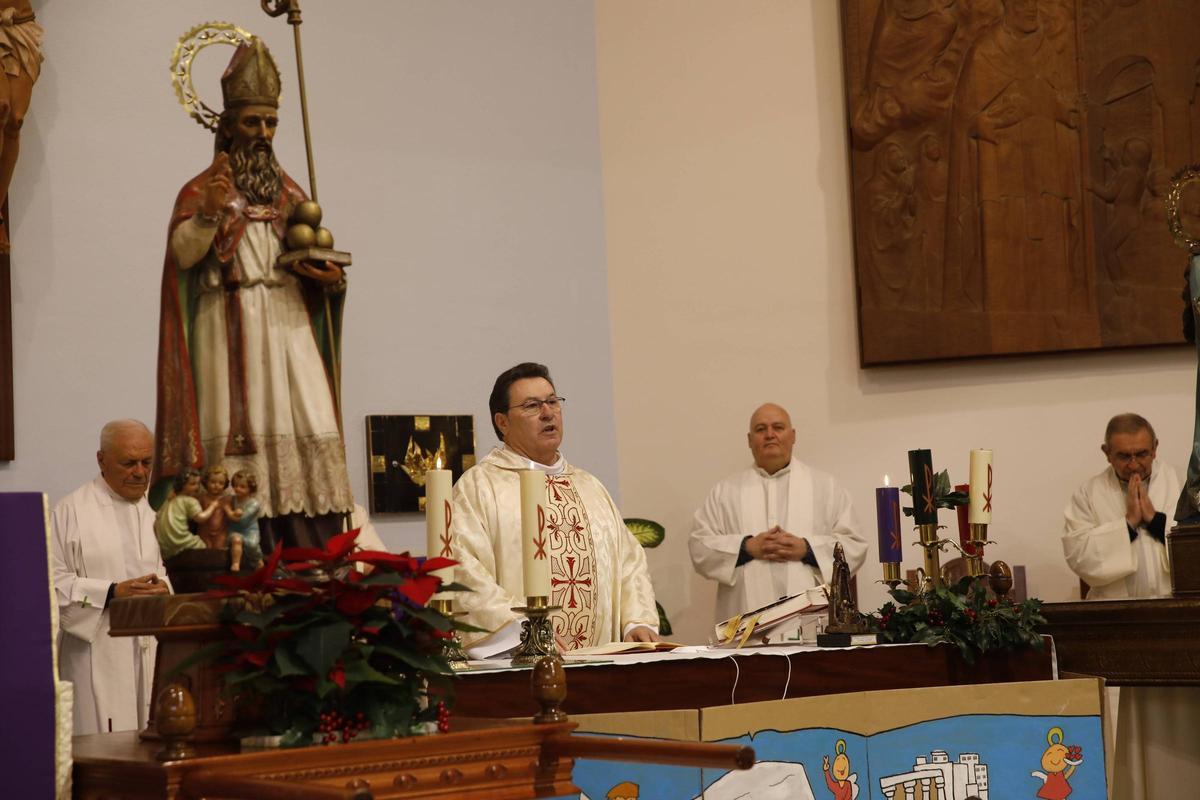 El Coto se echa a la calle para celebrar San Nicolás (en imágenes)
