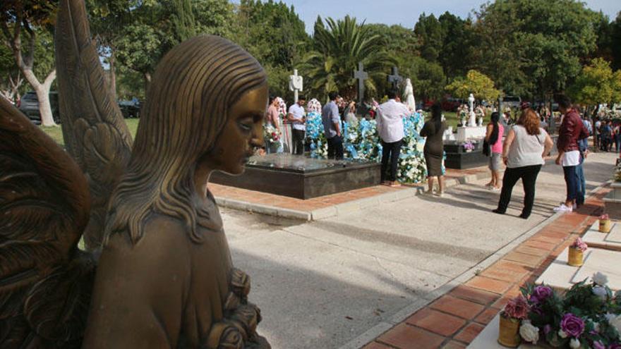 Una imagen del cementerio de San Gabriel, el Día de Todos los Santos.