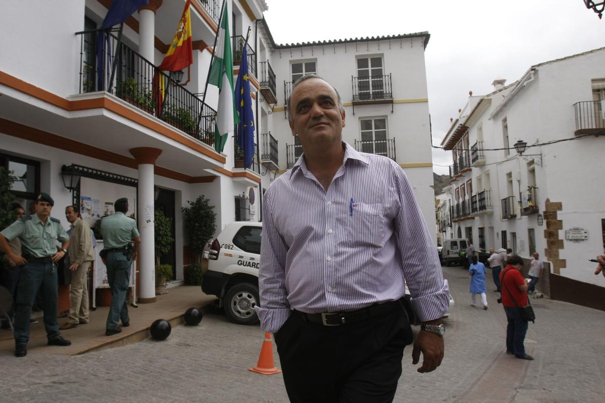 Cristóbal Torreblanca, alcalde Almogía