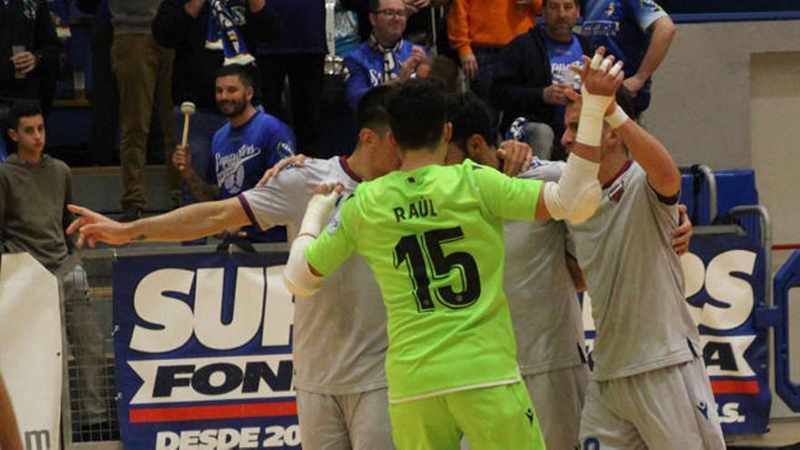 Alegría de los jugadores del Levante UD FS