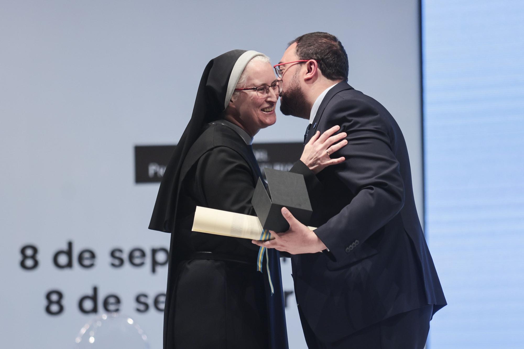 En imágenes: así fue el acto de entrega de las Medallas de Asturias