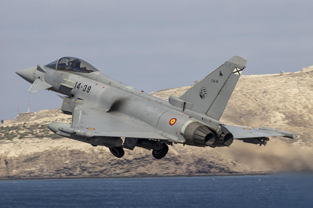 Un Eurofighter español despega durante el ejercicio Ocean Sky 2021.