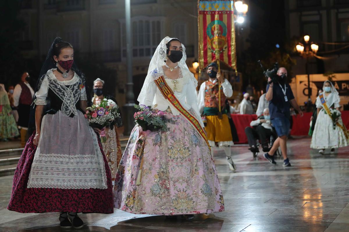 Búscate en el primer día de Ofrenda, 3 de septiembre, en la entrada por la calle Caballeros desde las 22.00 a 23.00