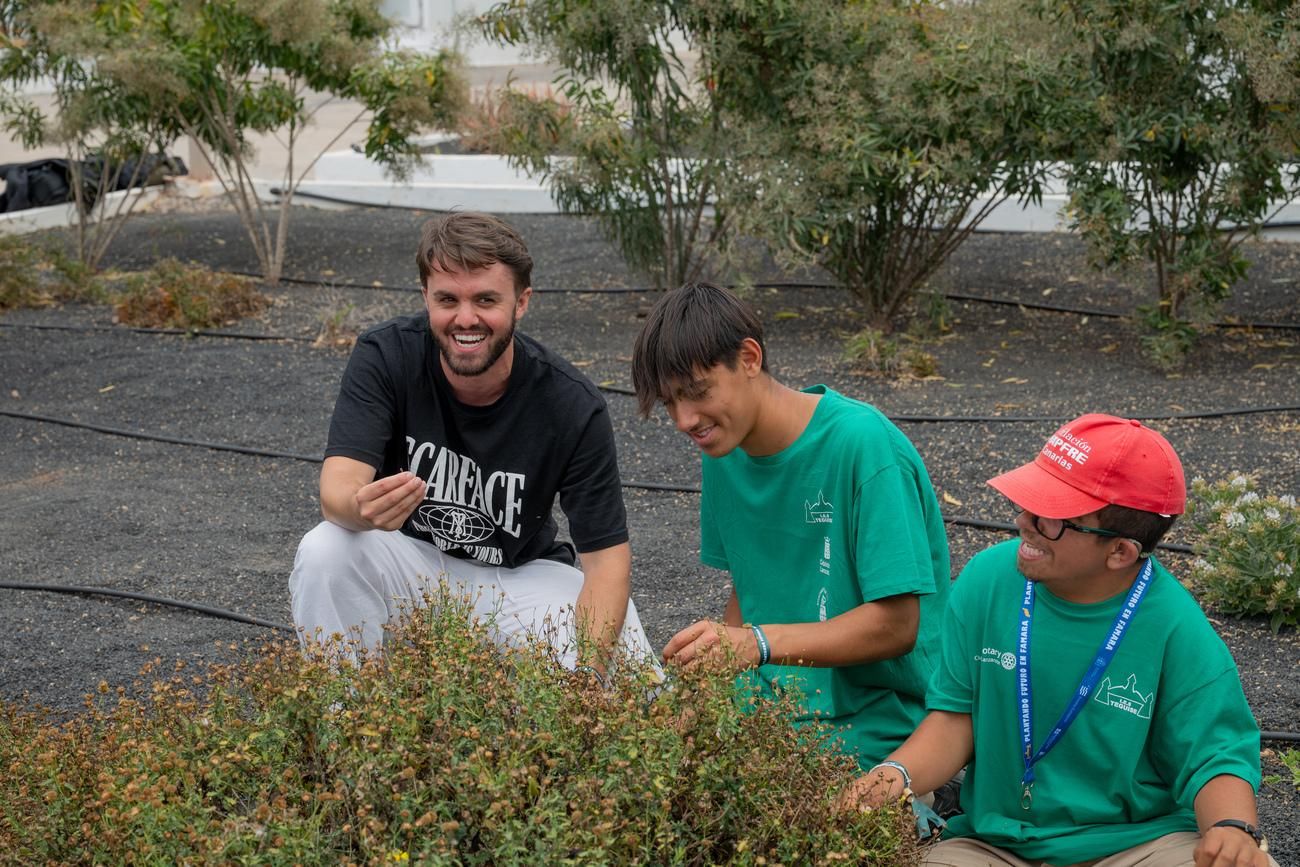 Transición Ecológica premia a los 'Guardianes de Famara' por la restauración ecológica