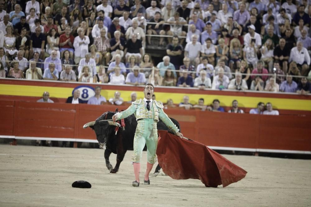 Corrida de toros en el Coliseo Balear