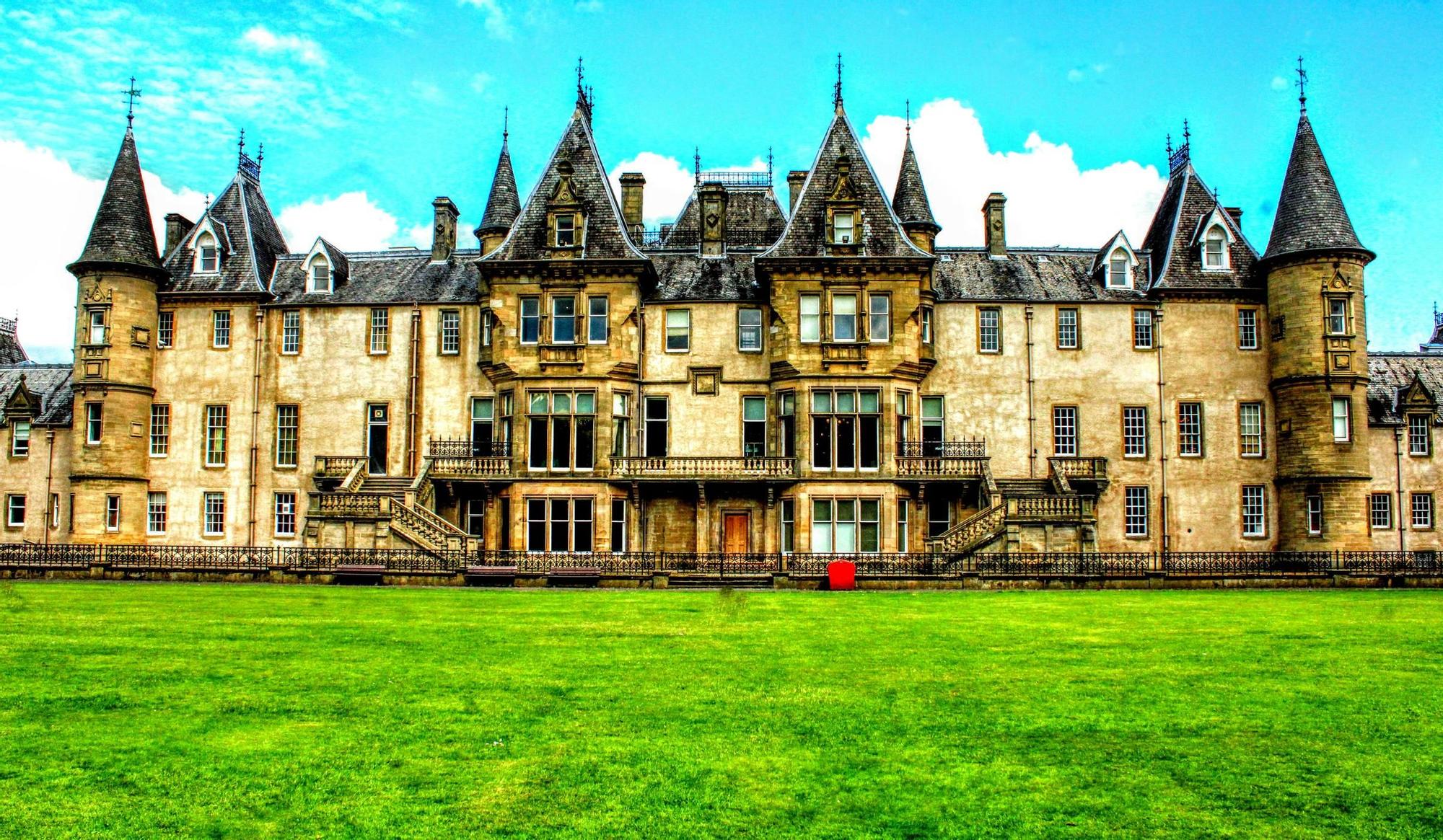 El Palacio callendar House, escenario de la serie Outlander