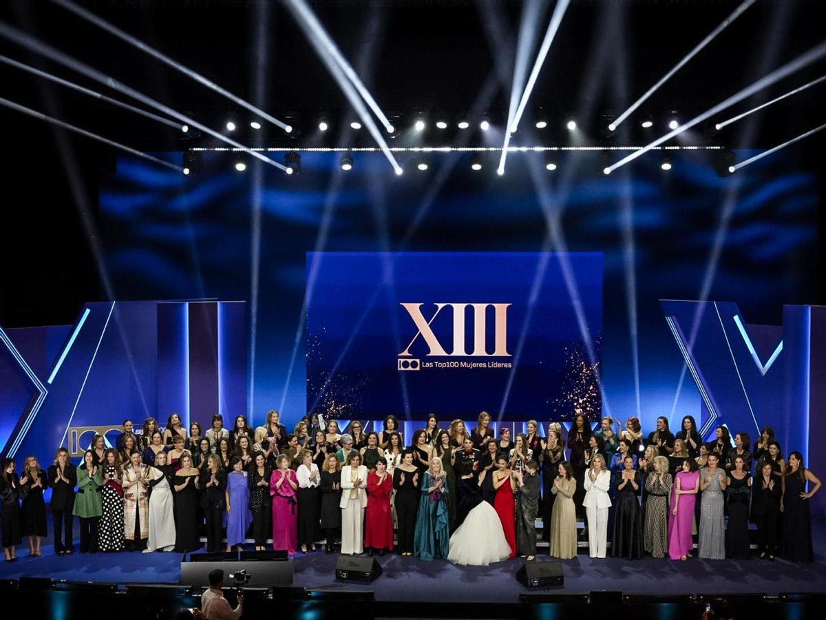 Vista general del escenario de Las Top 100 Mujeres Líderes, en una gala en la que participó María Guardiola.