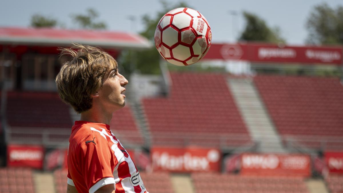 Bryan Gil, presentado con el Girona: "Necesito jugar, por eso he pasado por tantos clubes"