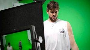 El ’making of’ del muntatge amb Marc i Pau Gasol.