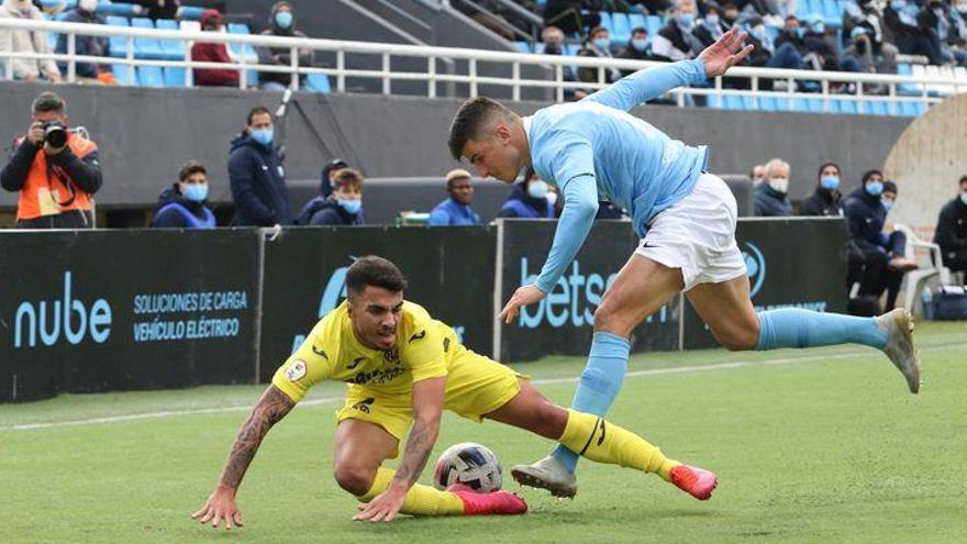 Un Villarreal B sin gol tuvo al líder Ibiza contra las cuerdas (2-0)