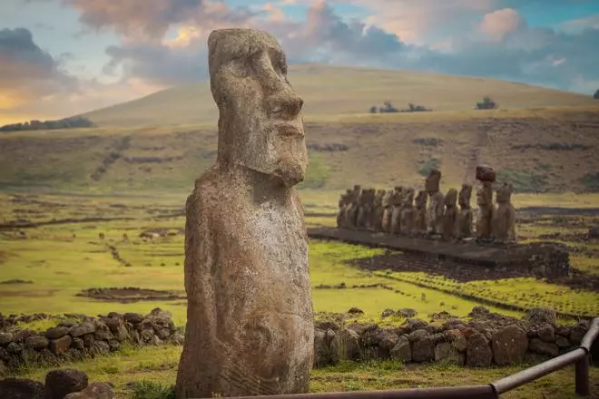 10 curiosidades que no sabías de los moáis de la isla de Pascua