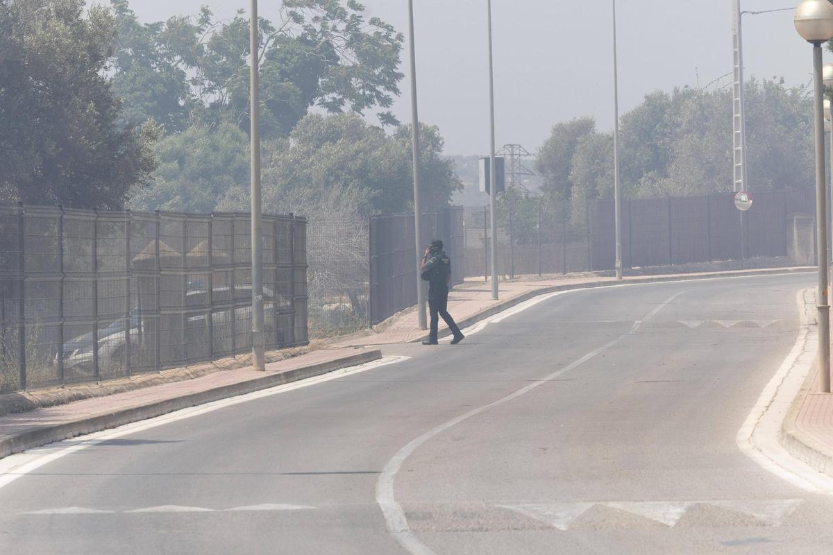 El operativo de emergencias localiza el origen del incendio de ses Feixes des Prat de ses Monges de Ibiza
