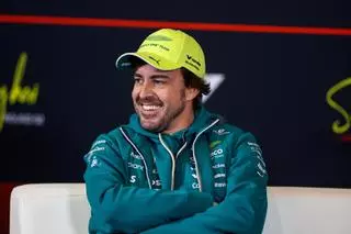 Fernando Alonso y una renovación millonaria para seguir en Aston Martin