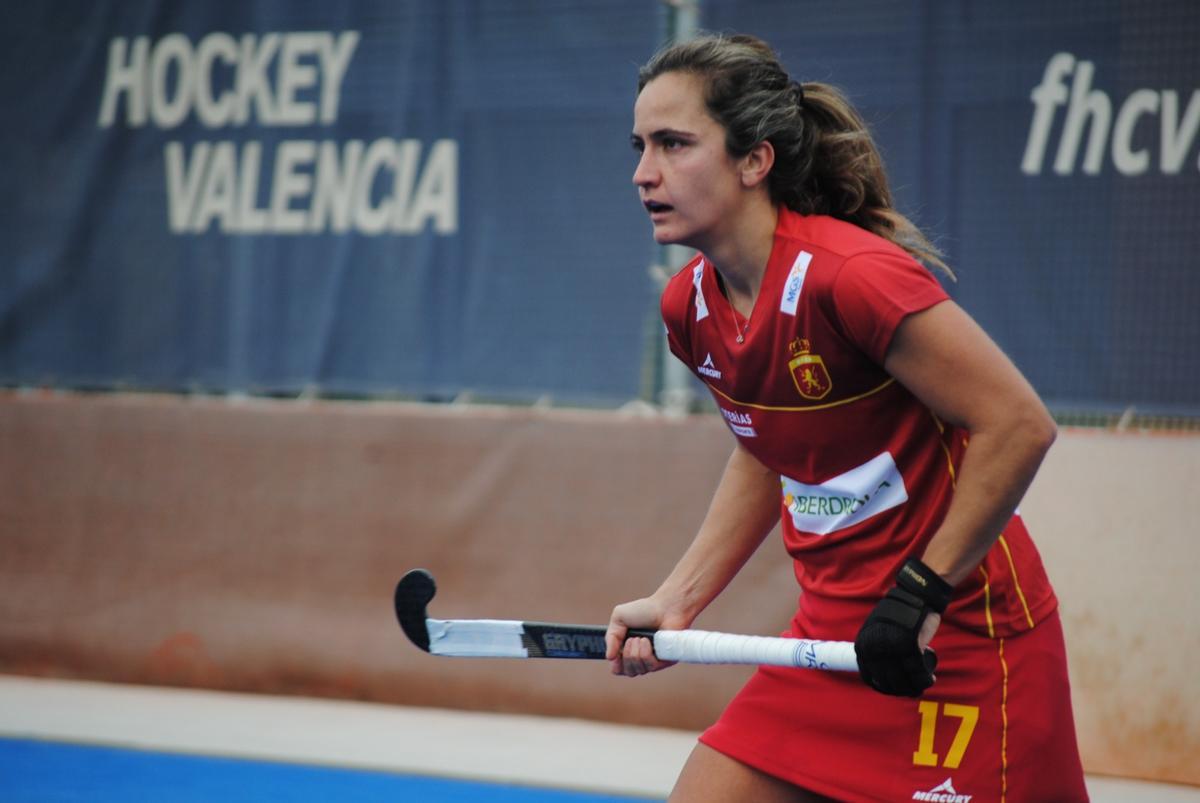 La valenciana Lola Riera está participando con España en el V Naciones.