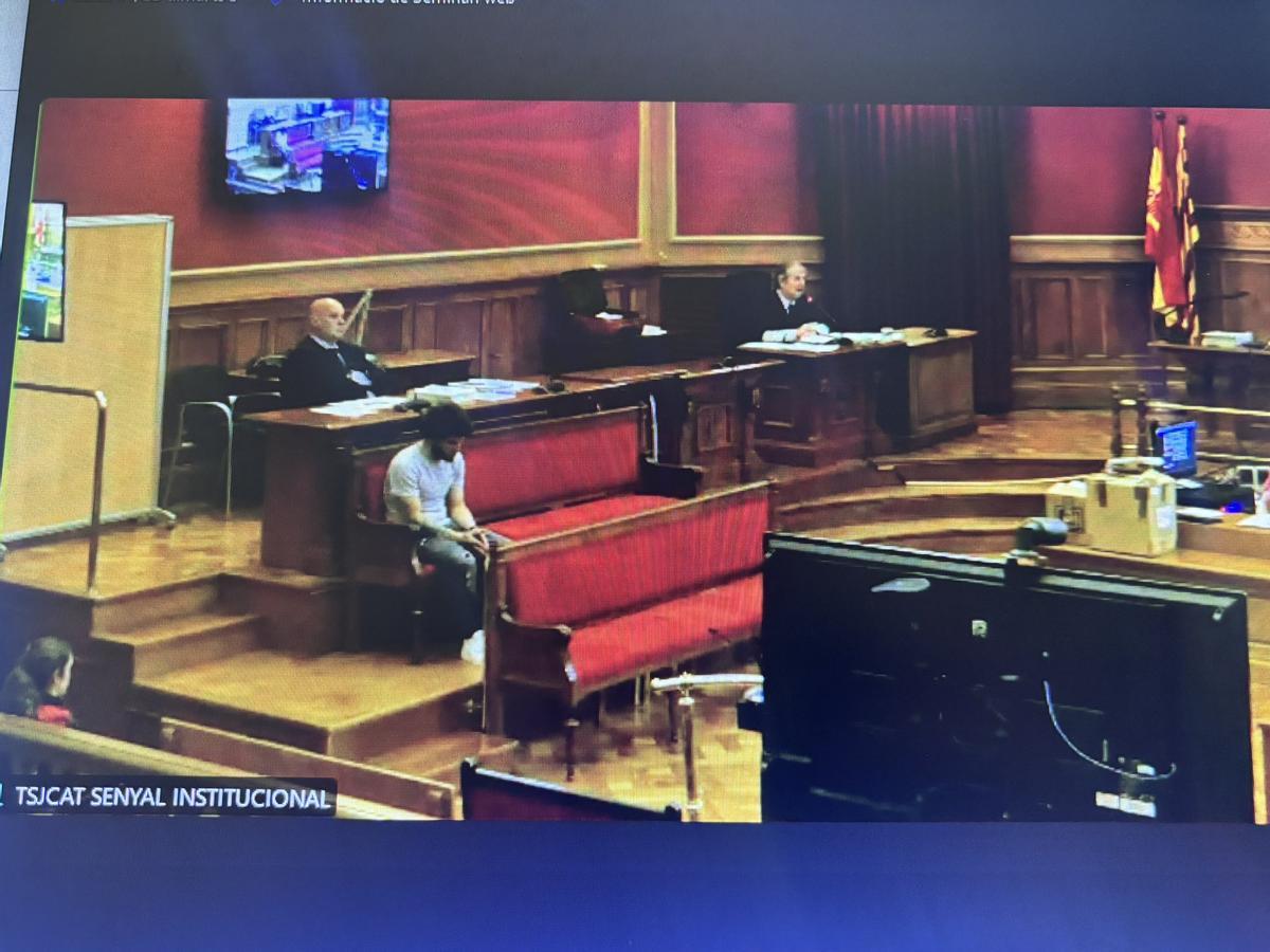 Imagen del procesado durante el veredicto del jurado en la Audiencia de Barcelona