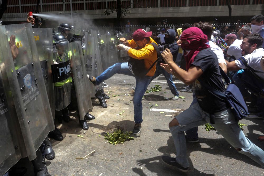 Incidentes en la marcha opositora en Venezuela