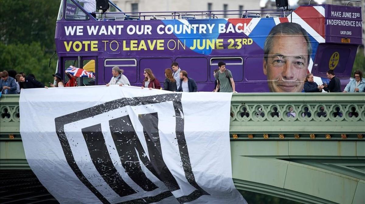 bgonzalez34298913 campaigners to remain in the eu unfurl a banner on160616111949 bgonzalez34298913 campaigners to remain in the eu unfurl a banner on160616111949