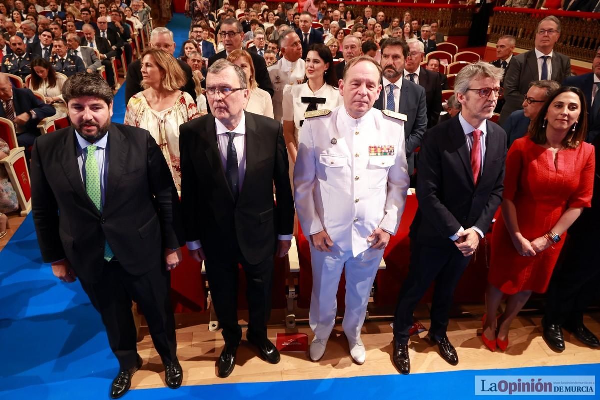 Así ha sido el acto institucional del Día de la Región de Murcia en el Teatro Romea