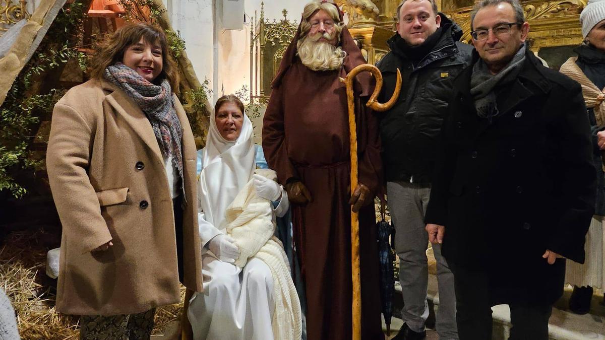 Los regidores de la coalición Futur Llubí-El Pi, con los Reyes Magos de Llubí, esta semana.