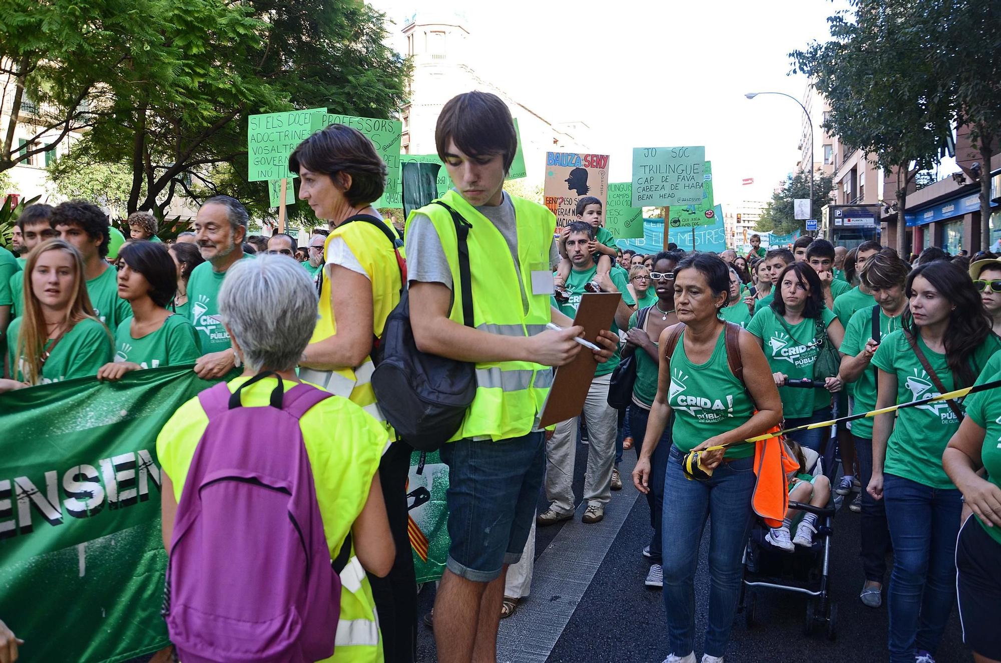 FOTOS | Se cumplen 10 años de la gran manifestcación contra el TIL en Palma