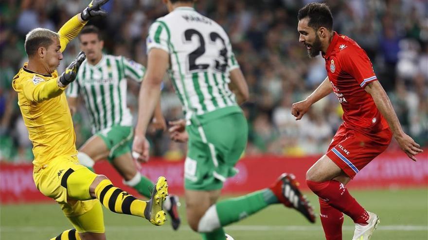 Real Betis y Espanyol firman un empate que no les vale para la pelea europea