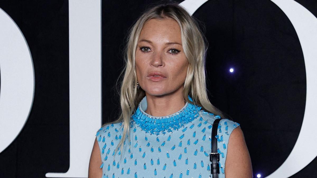 Kate Moss dona un abric