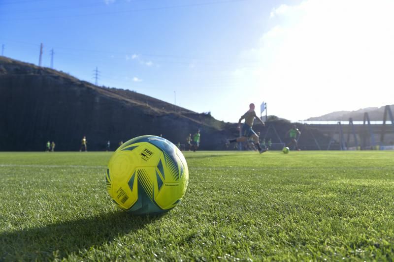 Entrenamiento de la UD Las Palmas (11/10/21)