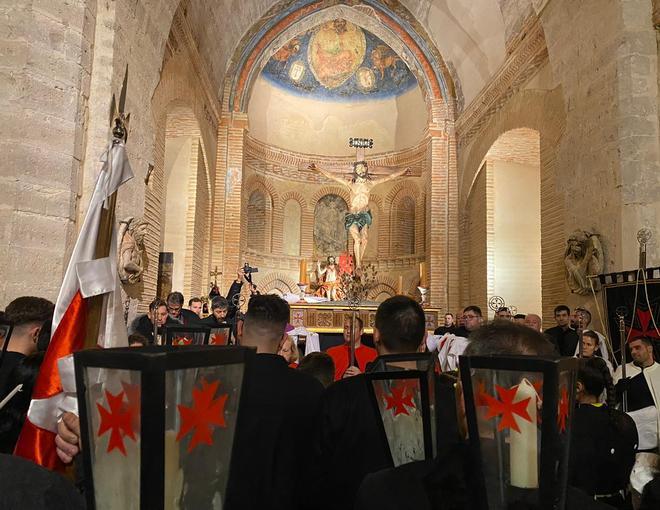 GALERÍA | Toro revive la esencia del Miércoles Santo en la Colegiata