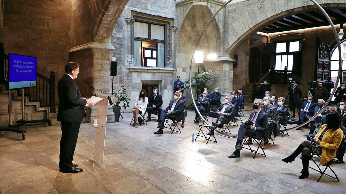 Ximo Puig durante su intervención tras la firma del protocolo de colaboración con empresas para impulsar la reindustrialización.