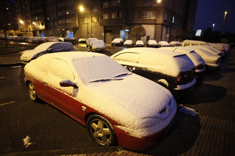 ¡Llega la nieve a Avilés!