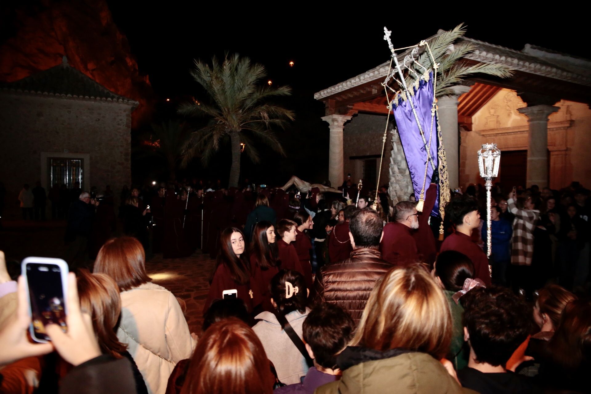 Las imágenes de la bajada del Cristo de la Misericordia en Lorca