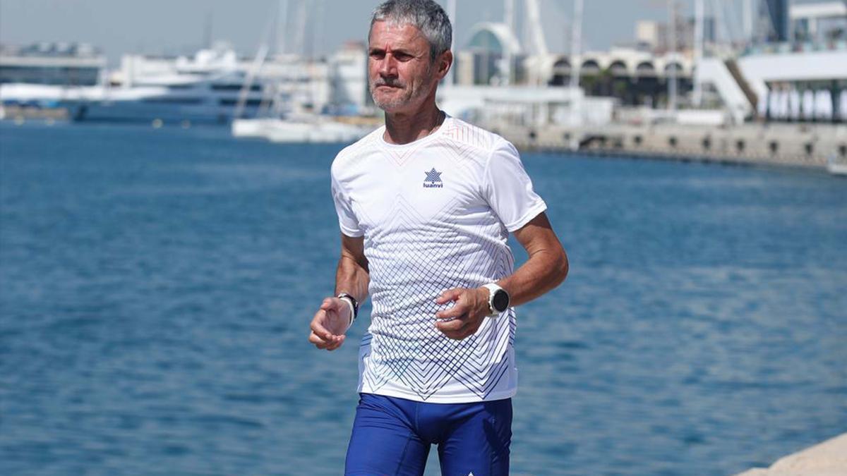 Martín Fiz, uno de los mejores atletas españoles de la historia, nombre mayúsculo como maratoniano, aterriza en el universo de la Benidorm Half.