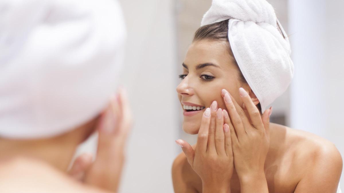 El tratamiento del acné requiere un enfoque personalizado.