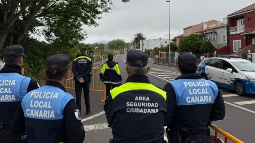 El déficit de policías locales obliga a contratar seguridad privada para el Ayuntamiento de La Laguna