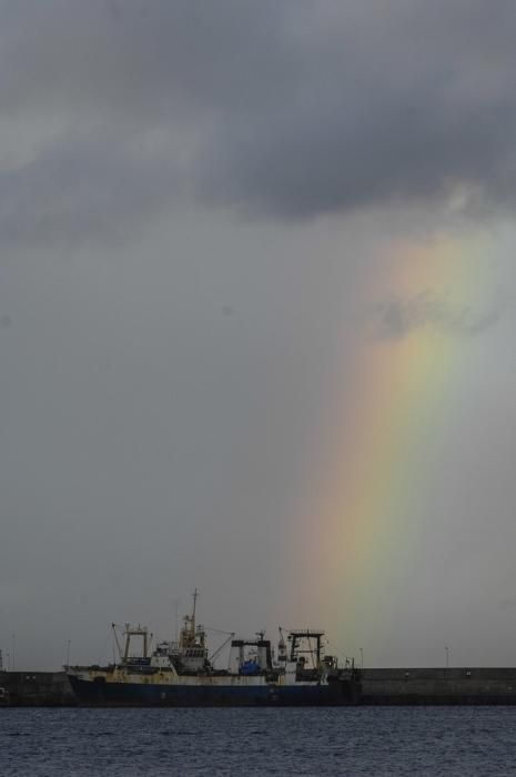 METEOROLOGIA. ARCOIRIS Y BARCO PERFORADOR