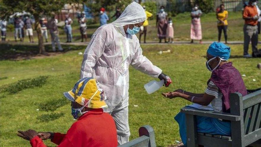 Sudáfrica supera los 200 fallecidos y 10.000 casos de coronavirus