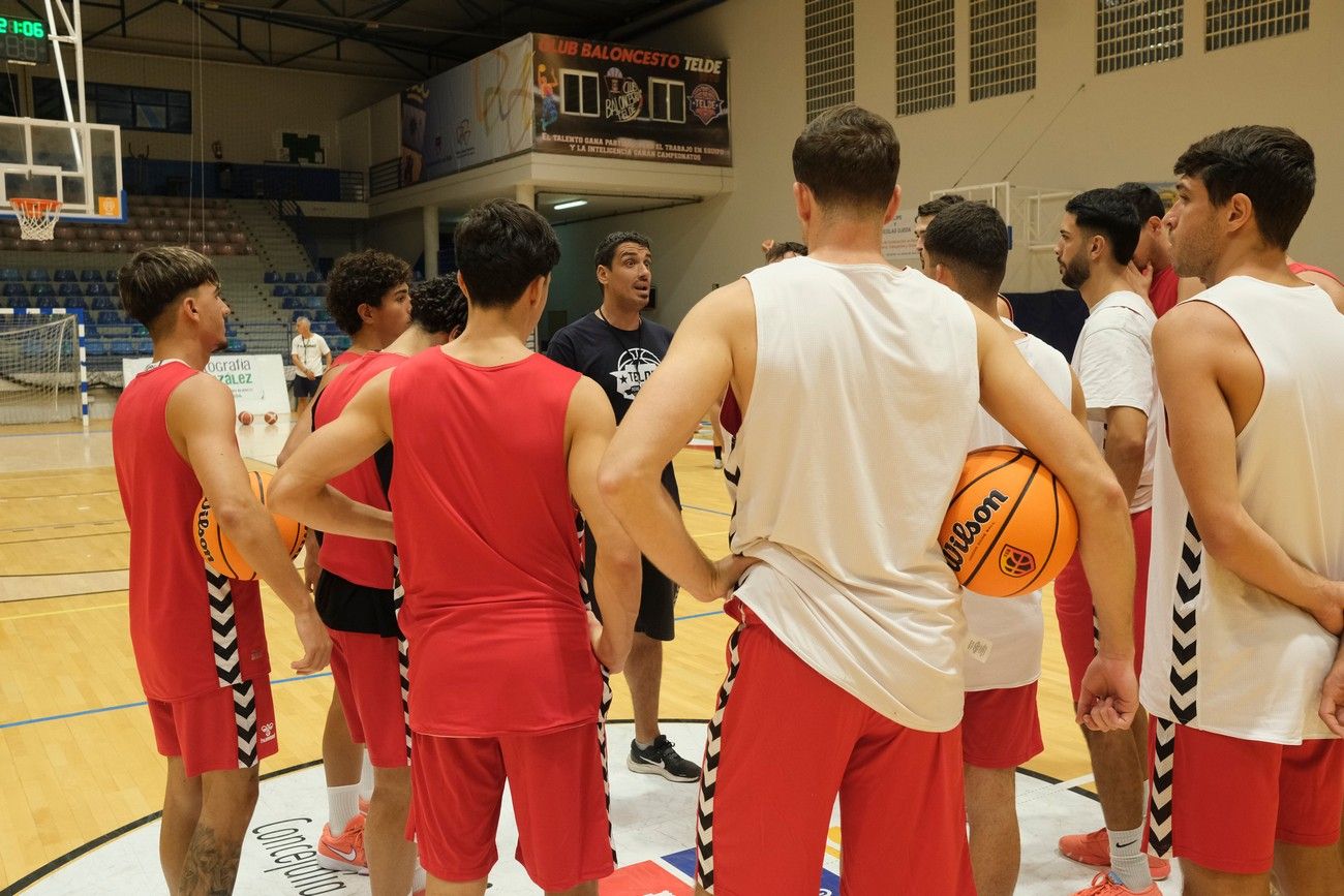 Entrenamiento del CB Telde