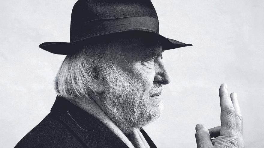 El escritor László Krasznahorkai en una sesión fotográfica en Estocolmo, el pasado mes de enero.