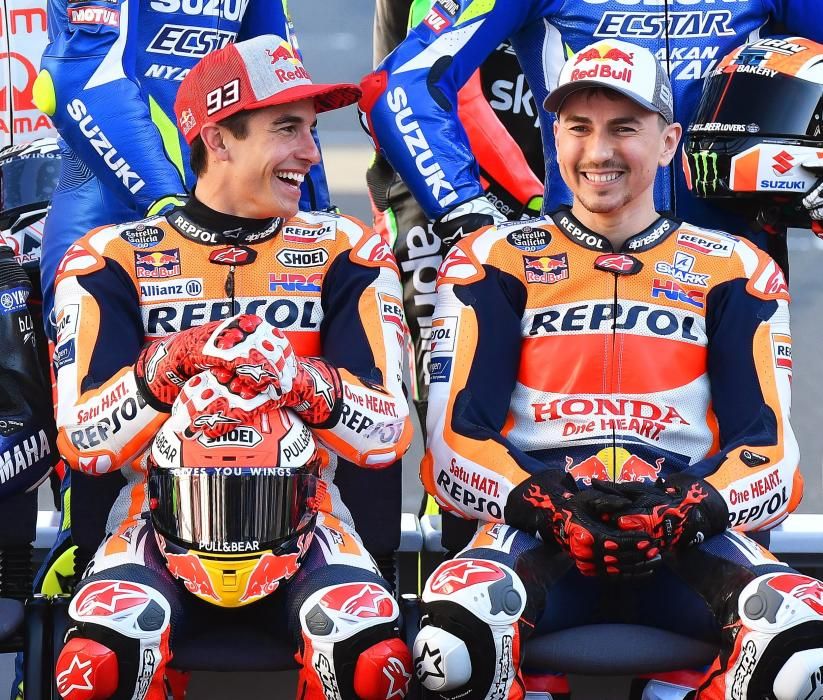 El 2019 se presumía como un año intenso, pero Lorenzo nunca se acopló a su Honda y tuvo que ver como su compañero de equipo, Márquez, le superaba constantemente. No obstante, Lorenzo se despide entre los elogios del motociclismo por su brillante carrera.