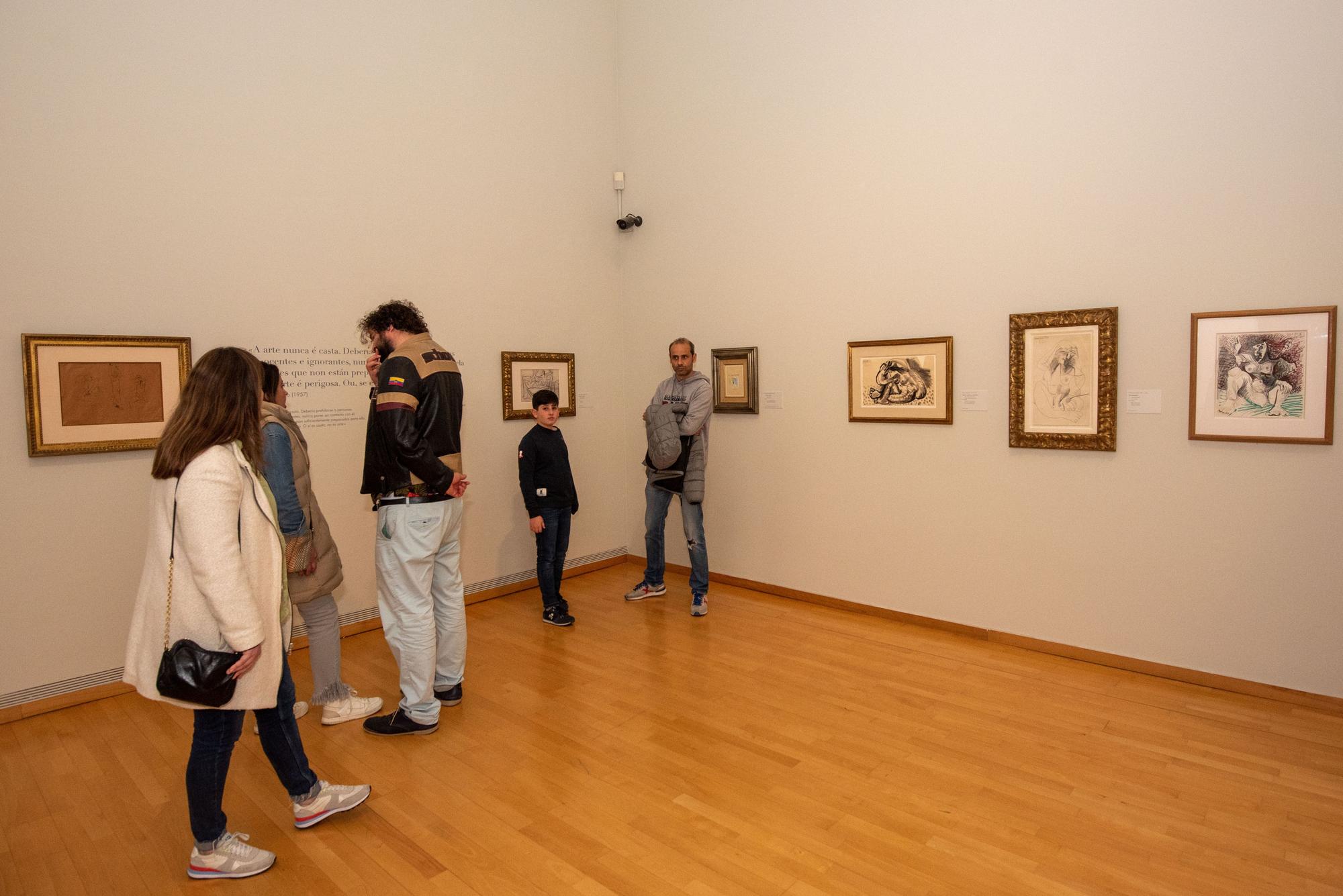 Exposición 'Picasso. Branco no recordo azul. Debuxando o futuro' en el Museo de Belas Artes