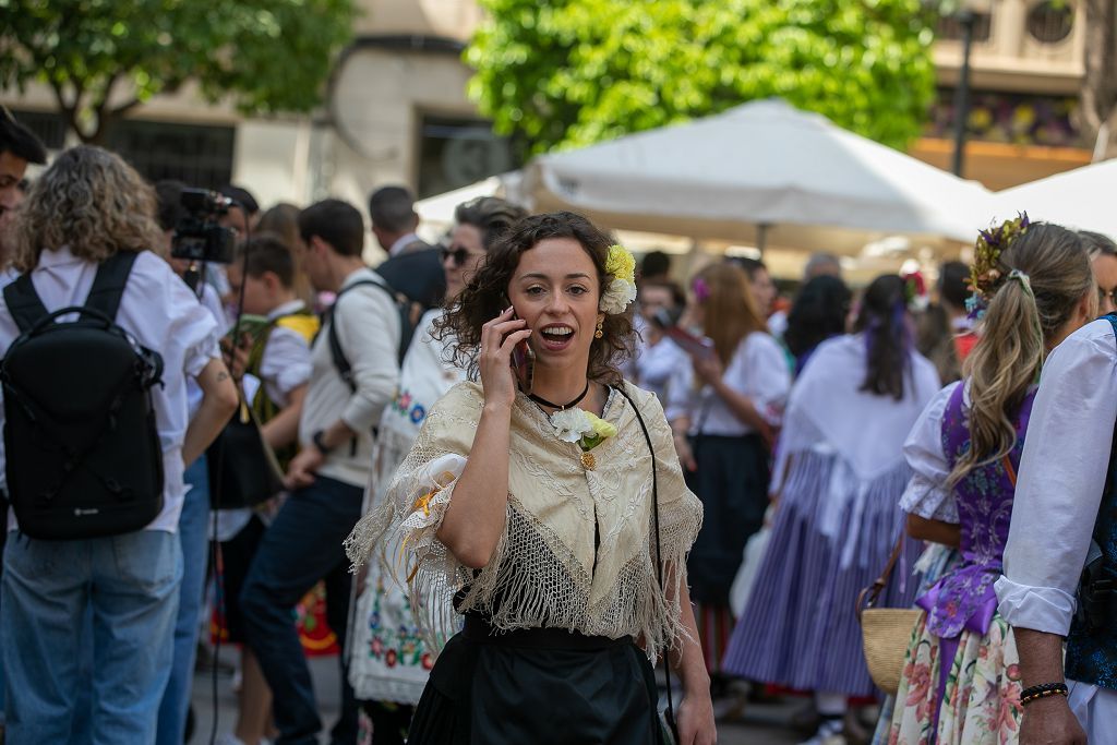 FOTOS | Ambientazo en la calles de Murcia durante el día del Bando